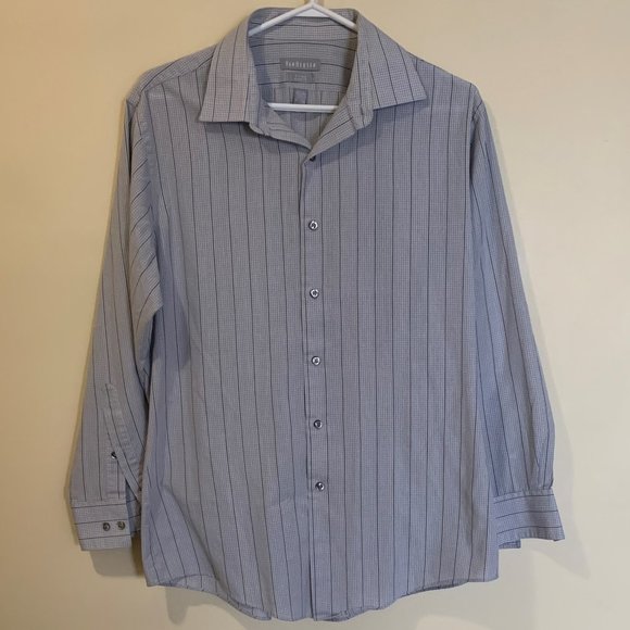 Van Heusen Men's Fitted Dress Shirt Button Down - 31" Length & 16.5 Collar - Picture 1 of 7